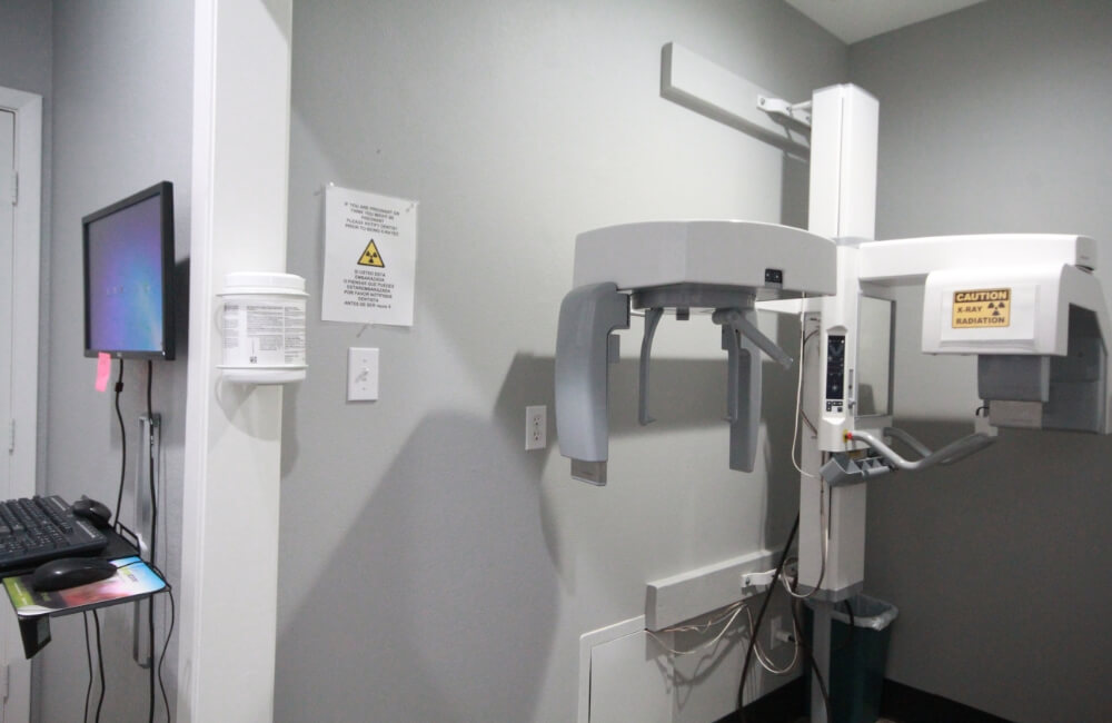 3 D C T cone beam x-ray scanner