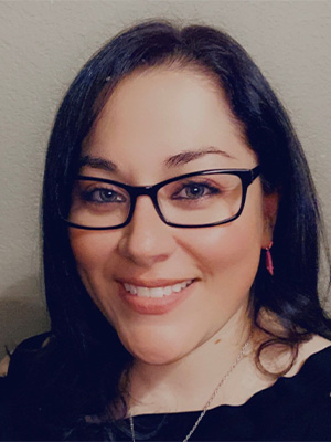 Dental assistant Patricia